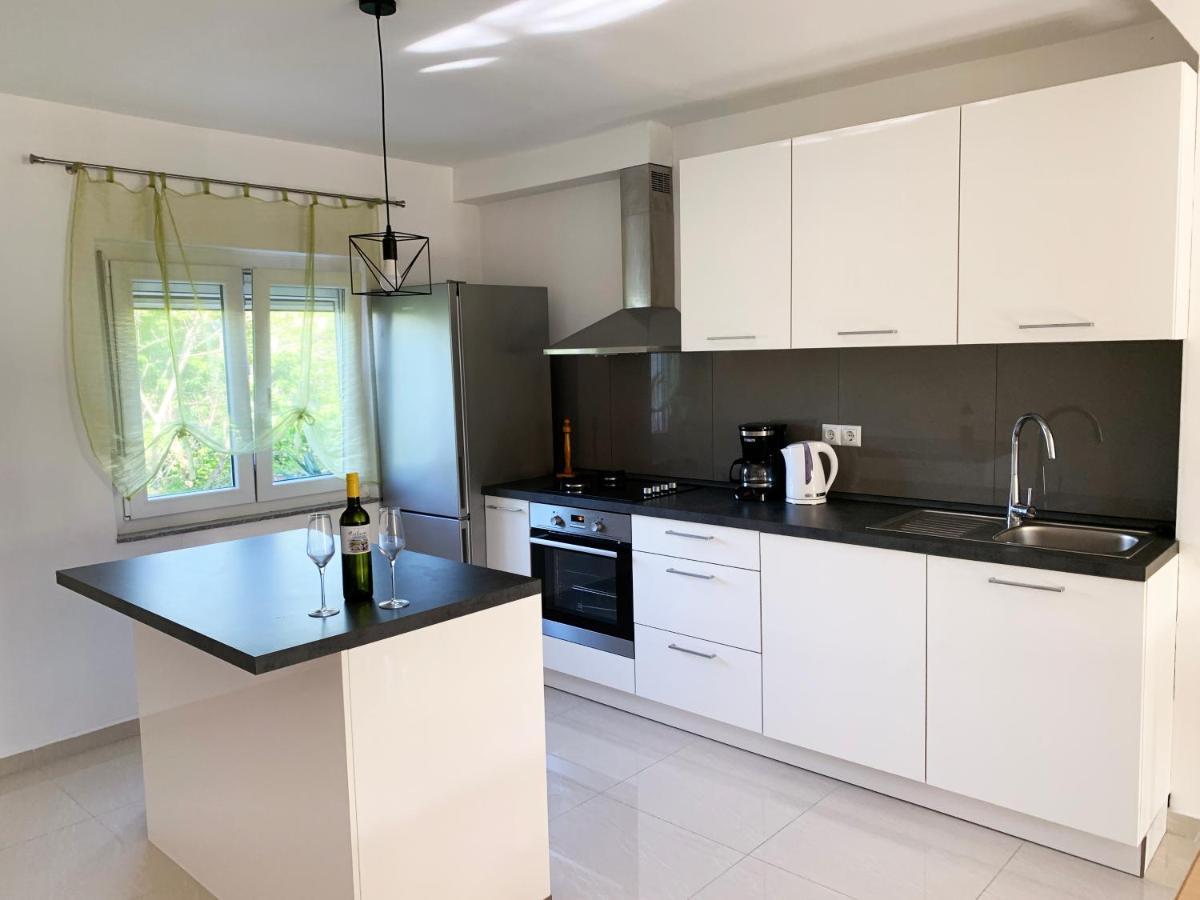 New Apartment Ema II Vrh  외부 사진